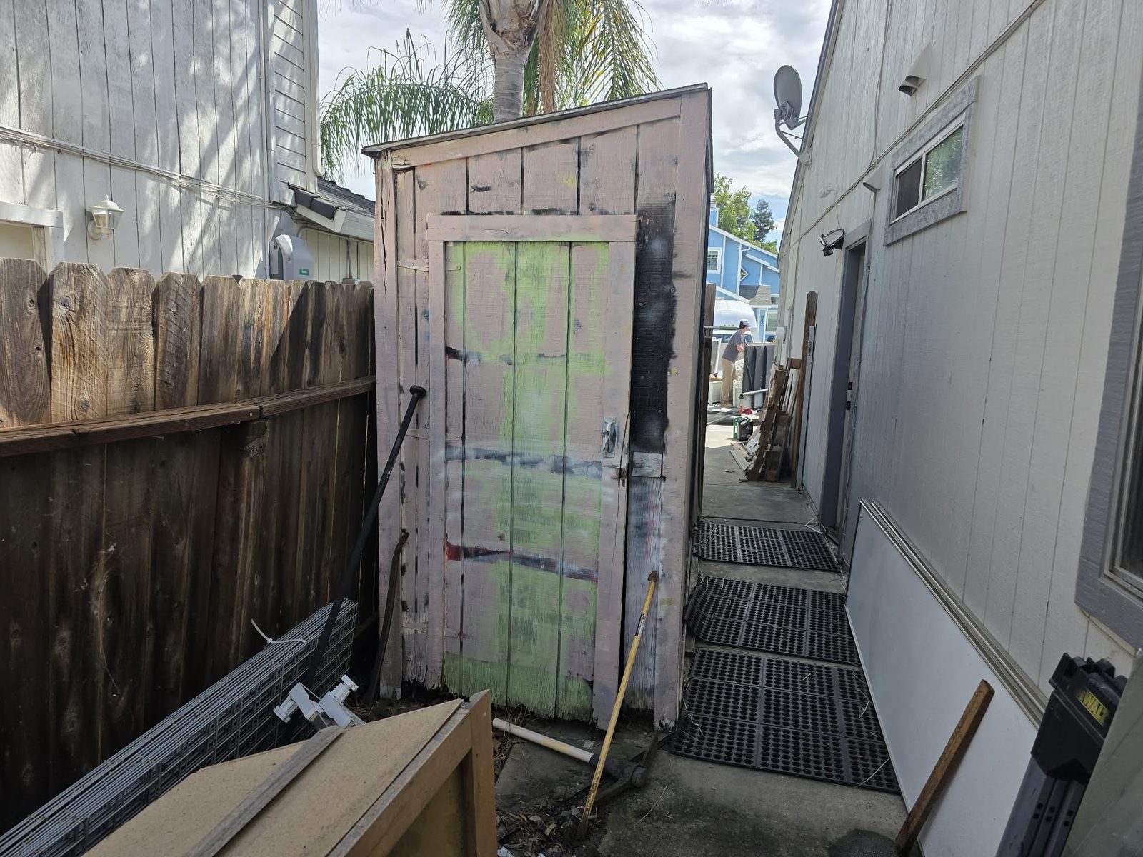 Clean Slate Hauling and Removal blocked side passage before clearing